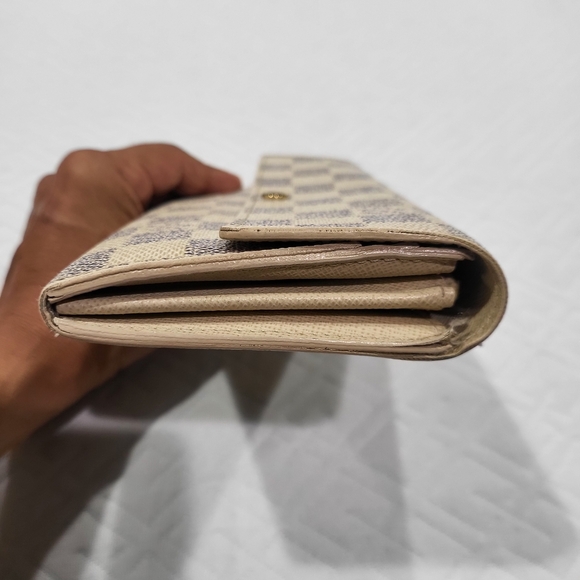 Louis Vuitton Damier Azur Canvas Sarah Long Wallet - Picture 4 of 11